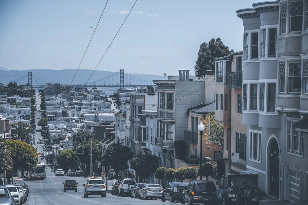 du-hoc-my-o-nha-nguoi-than-loi-ich-va-thach-thuc-tu-goc-nhin-cua-mot-co-van-giao-duc-10-nam-kinh-nghiem